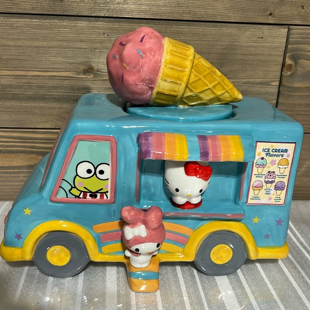 Hello kitty & friends ice cream truck